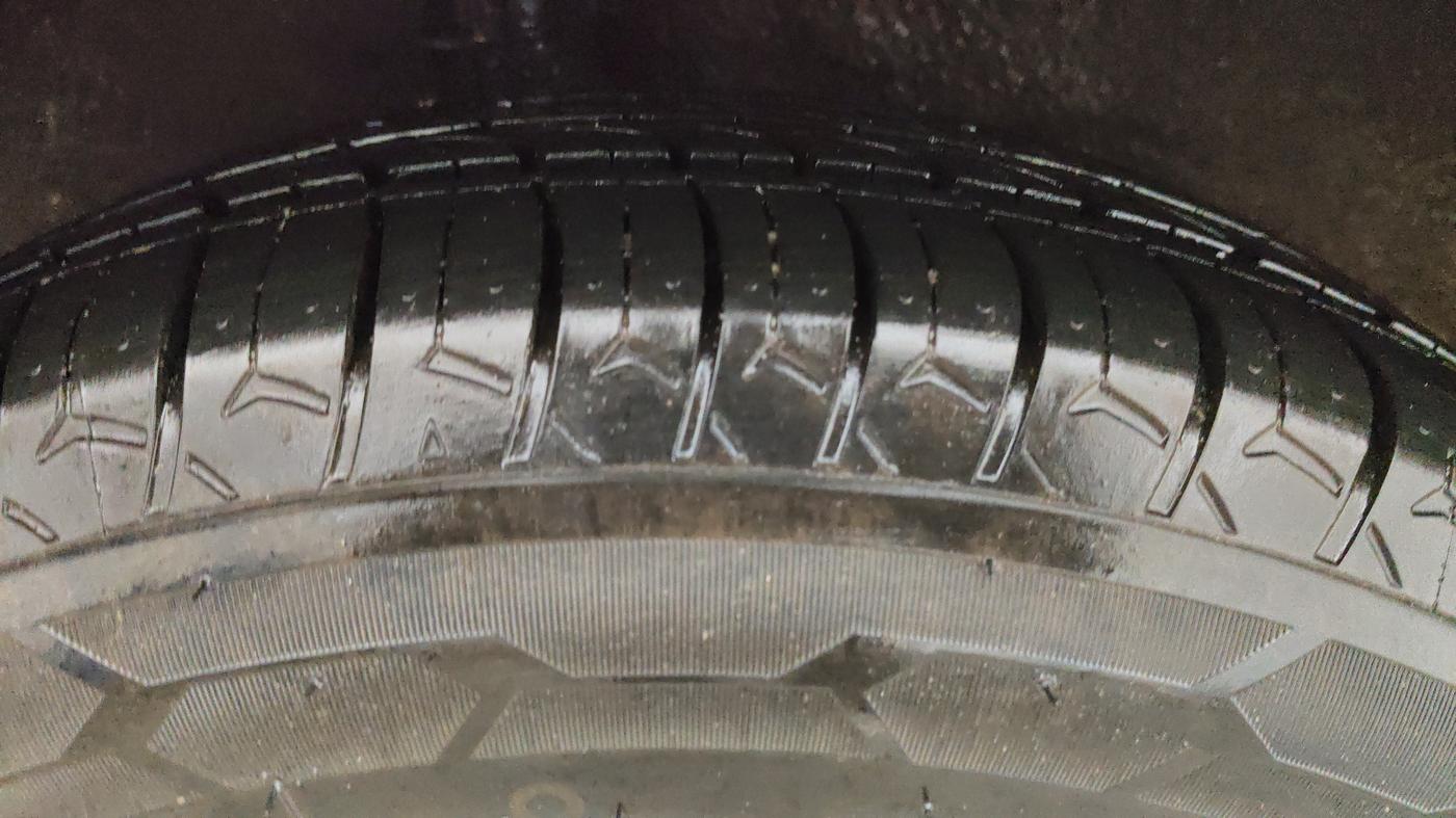2019 Datsun Go T(O), Petrol, Manual, 42,253 km, Right Rear Tyre Tread