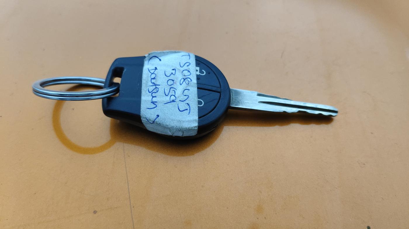 2019 Datsun Go T(O), Petrol, Manual, 42,253 km, Key Close Up