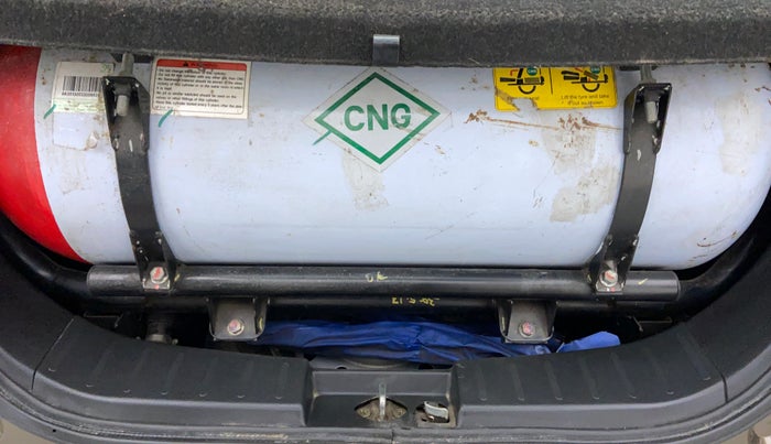 2013 Maruti Wagon R 1.0 LXI CNG, CNG, Manual, 70,382 km, Boot Inside