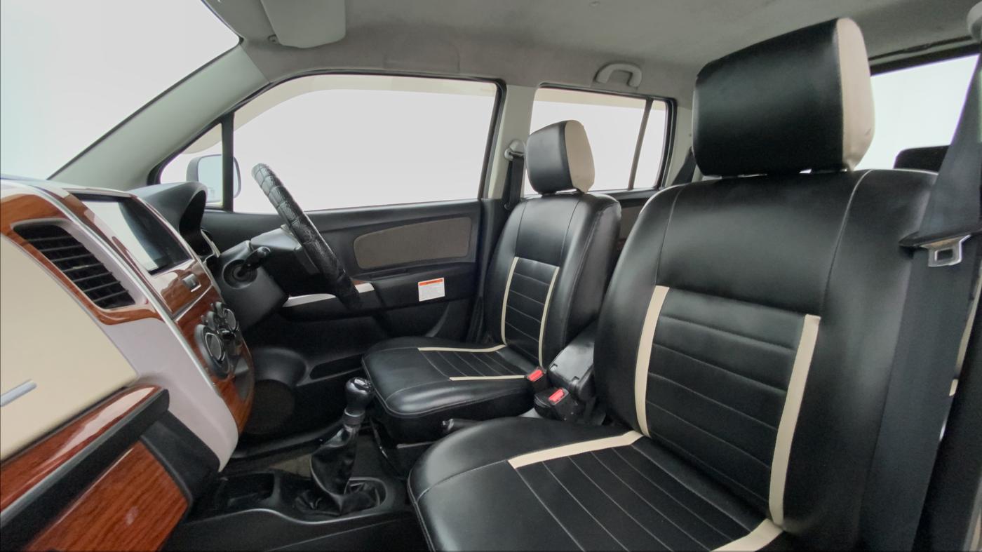 2013 Maruti Wagon R 1.0 LXI CNG, CNG, Manual, 70,382 km, Right Side Front Door Cabin
