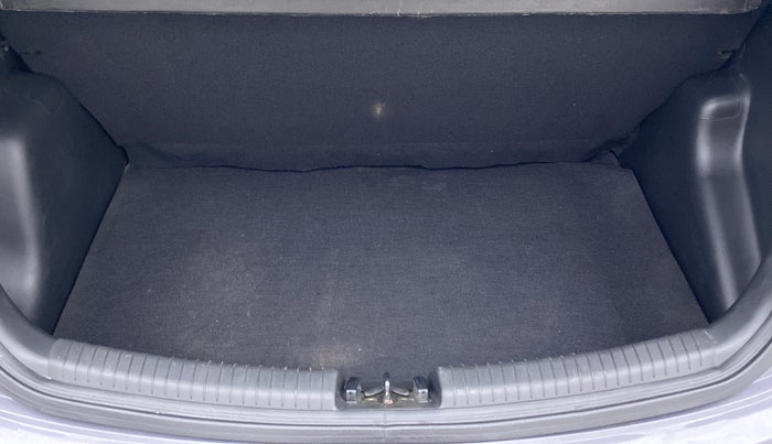 2019 Hyundai Grand i10 MAGNA 1.2 KAPPA VTVT, Petrol, Manual, 21,104 km, Boot Inside