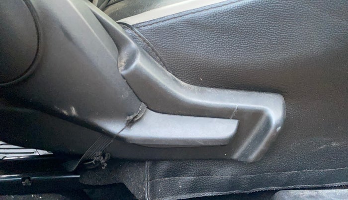 2019 Maruti Baleno DELTA PETROL 1.2, Petrol, Manual, 55,803 km, Driver Side Adjustment Panel