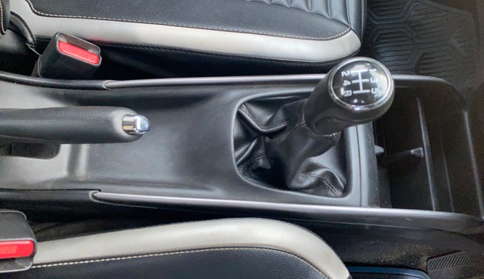 2019 Maruti Baleno DELTA PETROL 1.2, Petrol, Manual, 55,803 km, Gear Lever