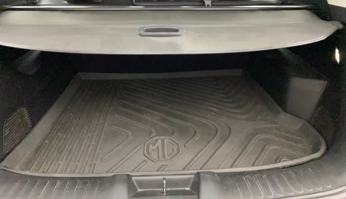 2022 MG HECTOR SHARP 2.0 DIESEL, Diesel, Manual, 53,359 km, Boot Inside