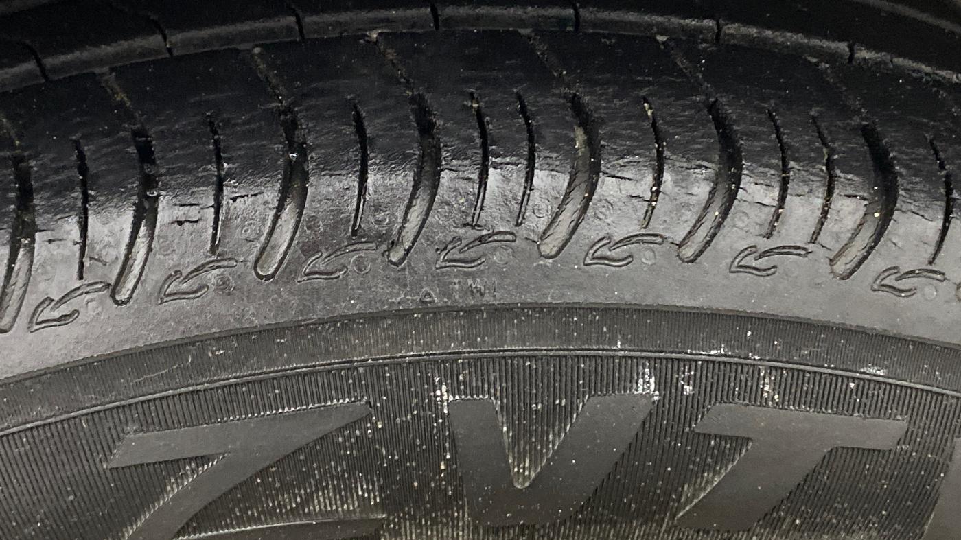 2021 Maruti S PRESSO VXI AMT, Petrol, Automatic, 42,248 km, Left Front Tyre Tread