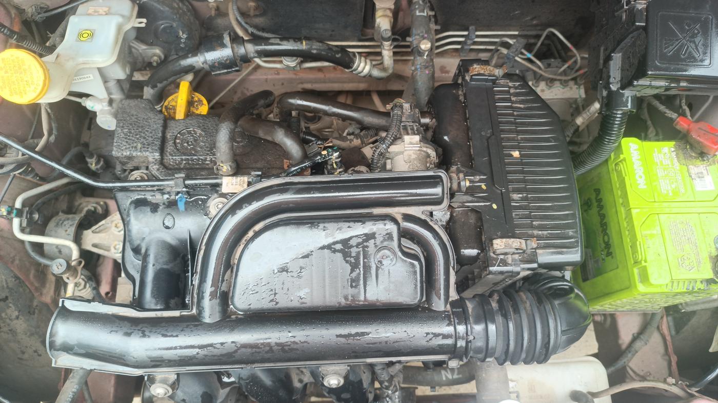 2019 Renault Kwid RXT 0.8 (O), Petrol, Manual, 22,903 km, Engine View