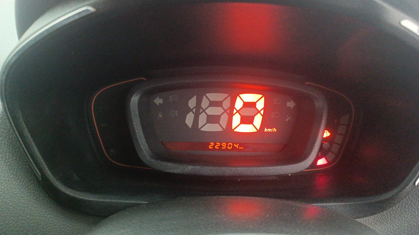 2019 Renault Kwid RXT 0.8 (O), Petrol, Manual, 22,903 km, Odometer Image