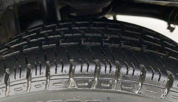 2015 Maruti Alto K10 VXI AMT, Petrol, Automatic, 22,328 km, Left Rear Tyre Tread