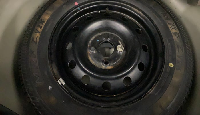 2014 Maruti Swift VXI, Petrol, Manual, 44,721 km, Spare Tyre