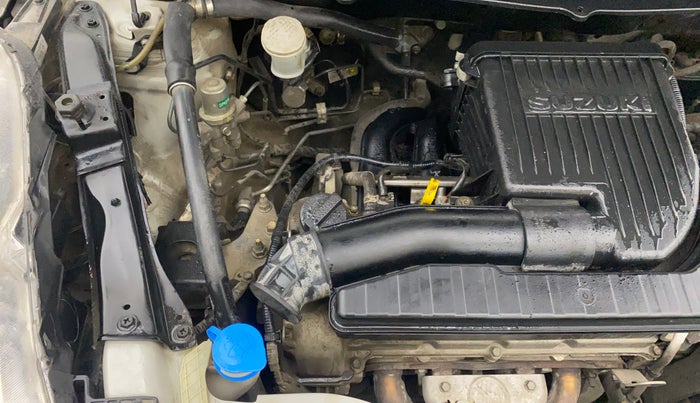 2014 Maruti Swift VXI, Petrol, Manual, 44,721 km, Engine View - Right