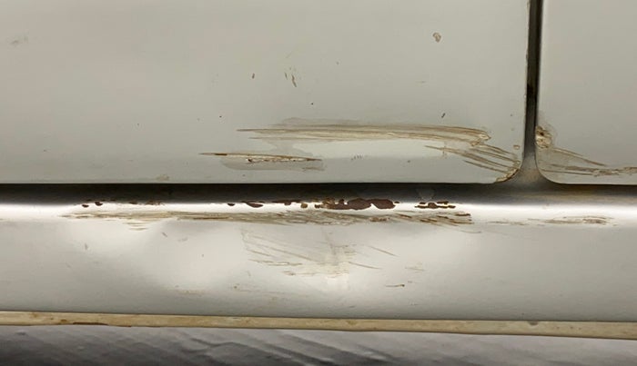 2015 Maruti Alto 800 LXI, Petrol, Manual, 62,614 km, Left running board - Slightly dented