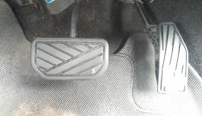 2020 Maruti Swift ZXI PLUS AMT, Petrol, Automatic, 73,743 km, Pedals