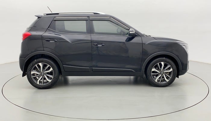2019 Mahindra XUV300 W8(O), Diesel, Manual, 84,472 km, Right Side View