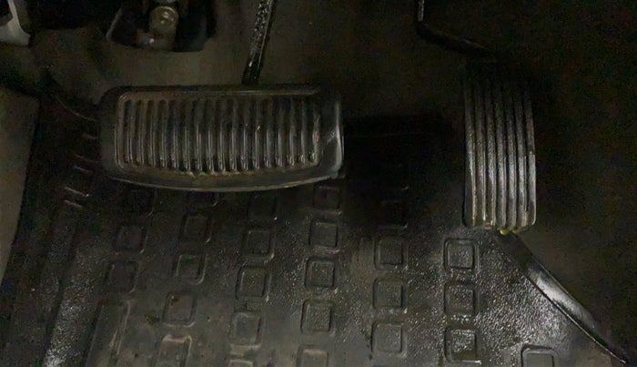 2013 Hyundai i10 SPORTZ 1.2 AT, Petrol, Automatic, 17,194 km, Pedals