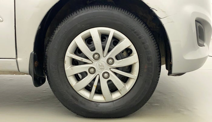 2013 Hyundai i10 SPORTZ 1.2 AT, Petrol, Automatic, 17,194 km, Right Front Wheel