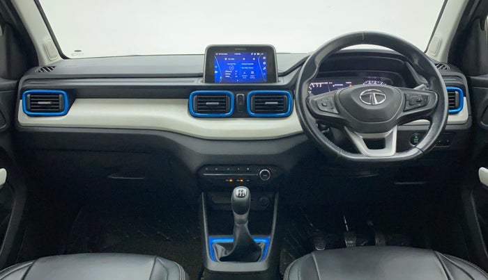 2022 Tata PUNCH CREATIVE  MT, Petrol, Manual, 20,372 km, Dashboard