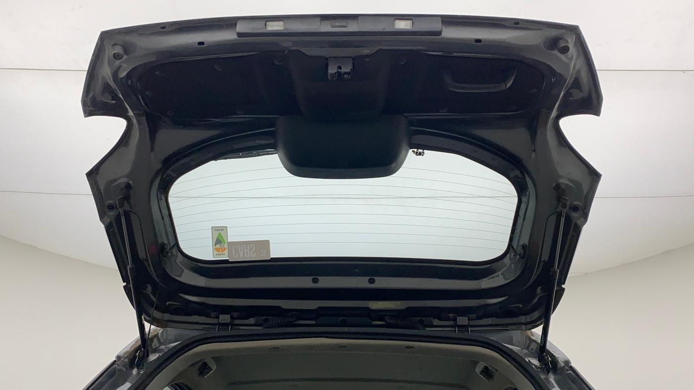 2022 Tata PUNCH CREATIVE  MT, Petrol, Manual, 20,372 km, Boot Door Open