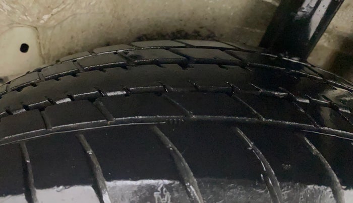 2016 Maruti Celerio ZXI AMT, Petrol, Automatic, 53,803 km, Left Rear Tyre Tread