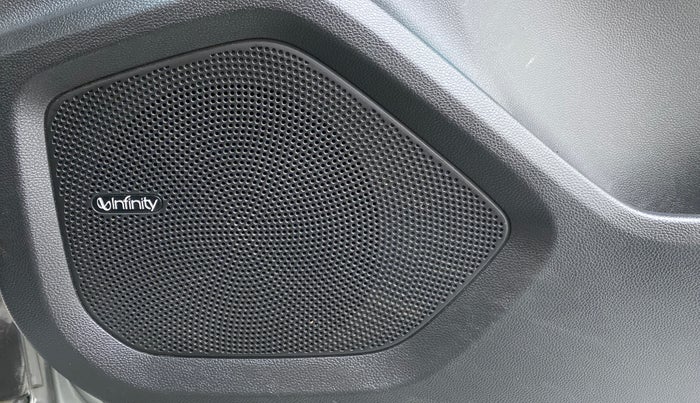 2020 MG HECTOR PLUS SHARP HYBRID PETROL, Petrol, Manual, 34,528 km, Speaker
