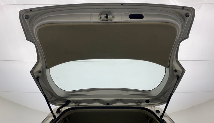 2015 Maruti Ertiga VXI, Petrol, Manual, 93,150 km, Boot Door Open