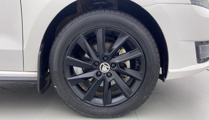 2021 Skoda Rapid STYLE 1.0 AT, Petrol, Automatic, 20,355 km, Right Front Wheel