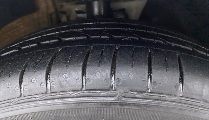 2021 Skoda Rapid STYLE 1.0 AT, Petrol, Automatic, 20,355 km, Right Front Tyre Tread