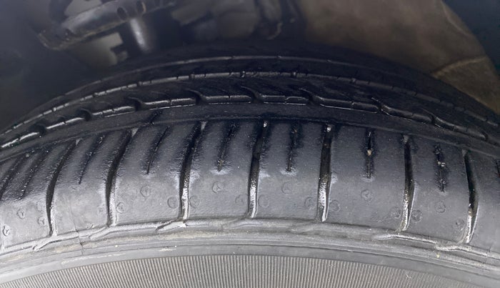 2021 Skoda Rapid STYLE 1.0 AT, Petrol, Automatic, 20,355 km, Left Front Tyre Tread
