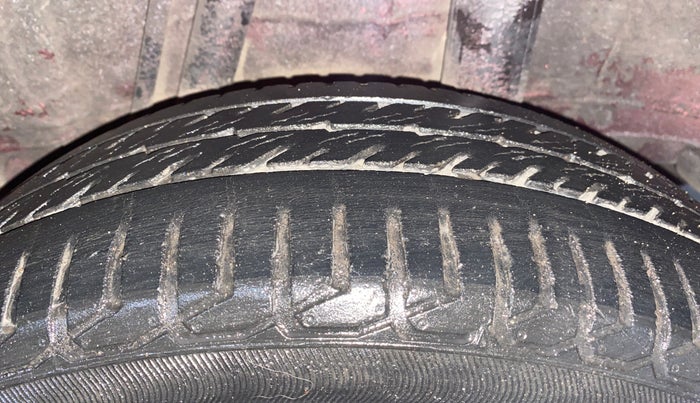 2015 Honda Jazz 1.2L I-VTEC V, Petrol, Manual, 98,767 km, Left Rear Tyre Tread