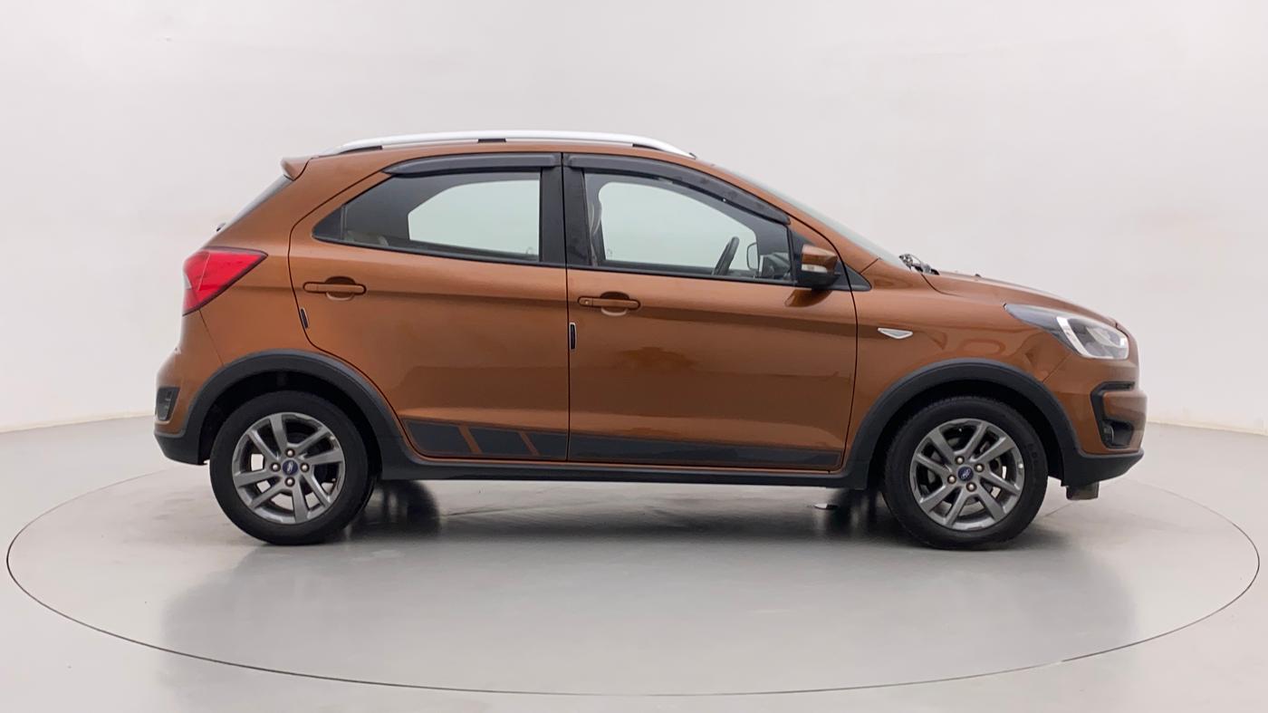 2019 Ford FREESTYLE TITANIUM PLUS 1.5 DIESEL, Diesel, Manual, Right Side View