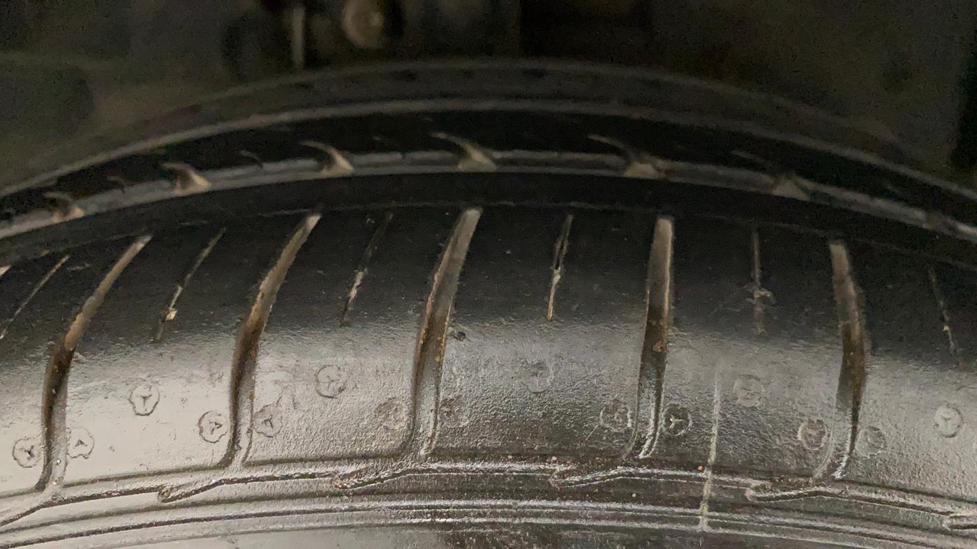 2019 Ford FREESTYLE TITANIUM PLUS 1.5 DIESEL, Diesel, Manual, Right Front Tyre Tread