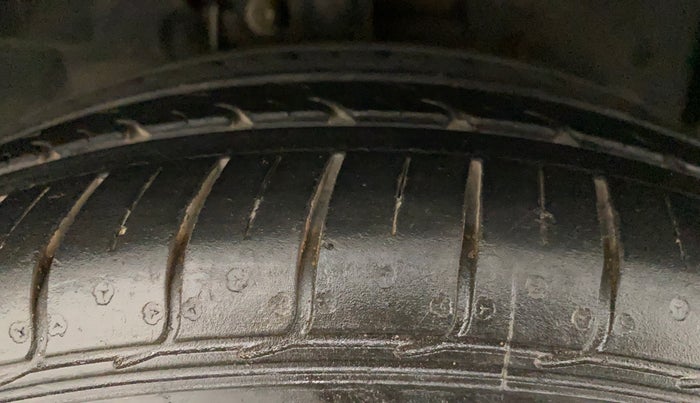 2019 Ford FREESTYLE TITANIUM PLUS 1.5 DIESEL, Diesel, Manual, Right Front Tyre Tread