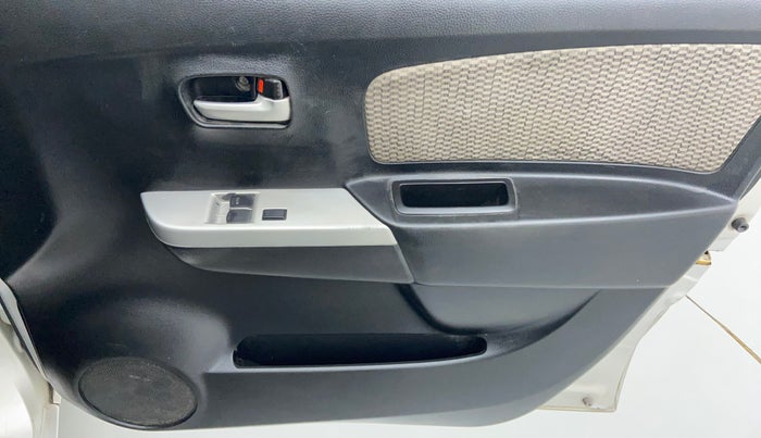 2014 Maruti Wagon R 1.0 LXI, Petrol, Manual, 54,551 km, Driver Side Door Panels Control