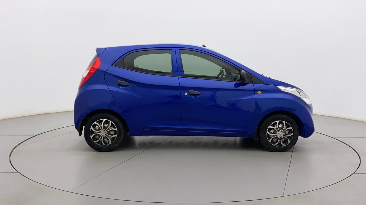 2017 Hyundai Eon ERA PLUS (O), Petrol, Manual, 27,844 km, Right Side View