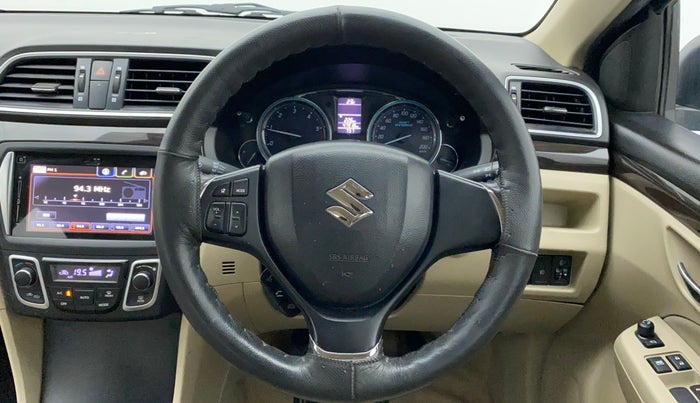 2017 Maruti Ciaz ALPHA DIESEL 1.3, Diesel, Manual, 48,046 km, Steering Wheel Close Up