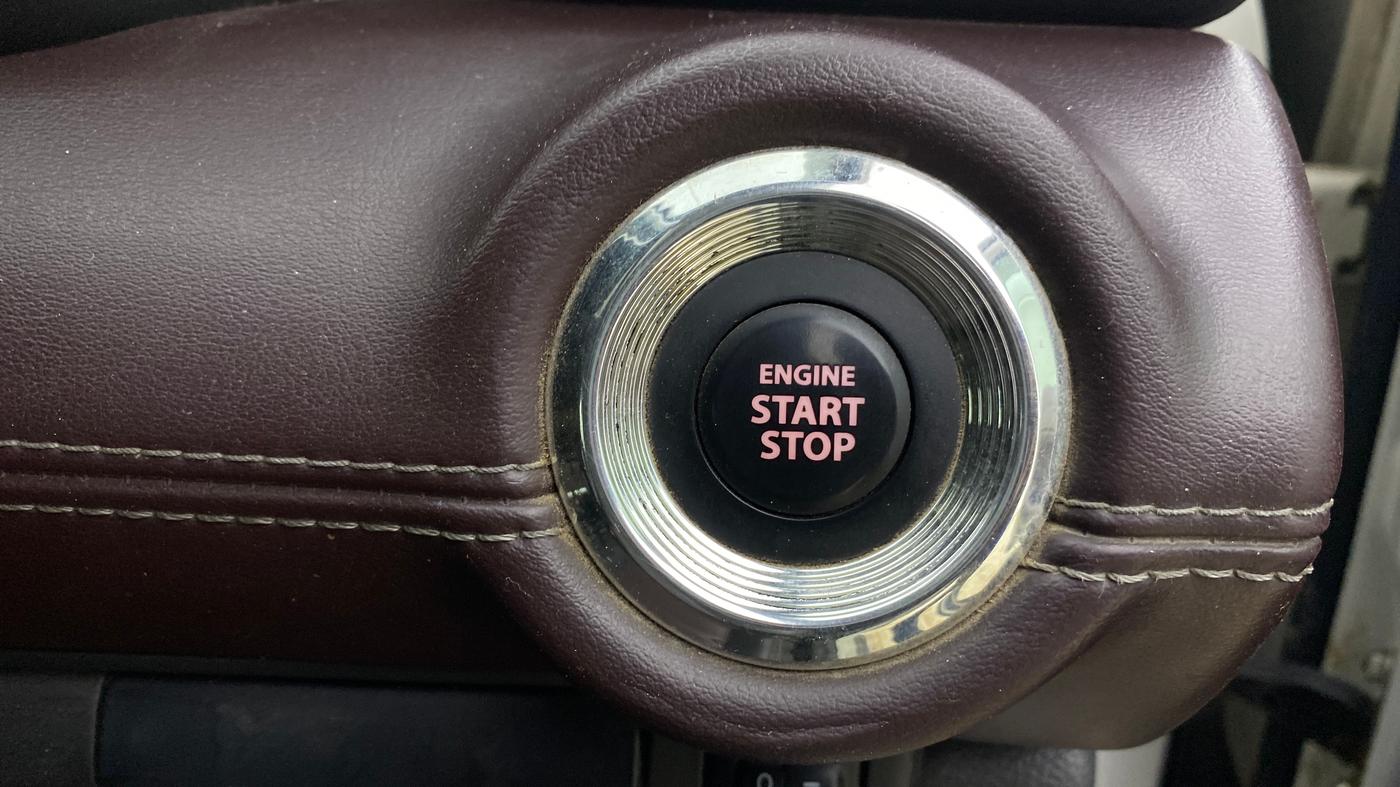 2023 Maruti Grand Vitara ALPHA SMART HYBRID AT, Petrol, Automatic, 1,24,028 km, Keyless Start/ Stop Button