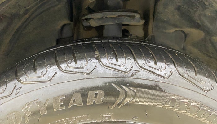 2023 Tata Tiago XZ PLUS CNG, CNG, Manual, 23,424 km, Right Front Tyre Tread