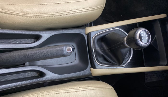 2021 Honda City 1.5L I-VTEC VX, Petrol, Manual, 67,740 km, Gear Lever