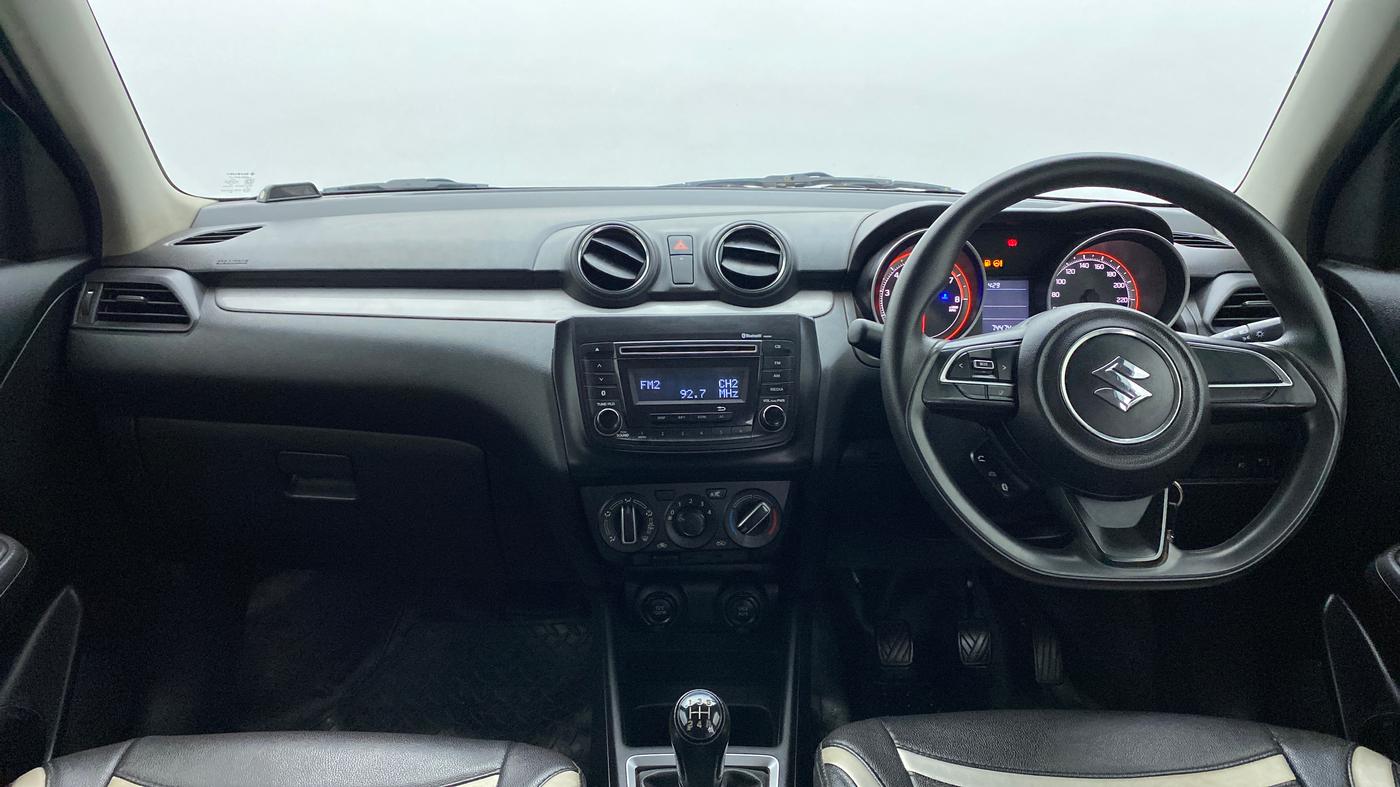 2018 Maruti Swift VXI D, Petrol, Manual, 74,536 km, Dashboard View