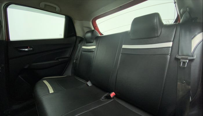 2018 Maruti Swift VXI D, Petrol, Manual, 74,536 km, Right Side Door Cabin View