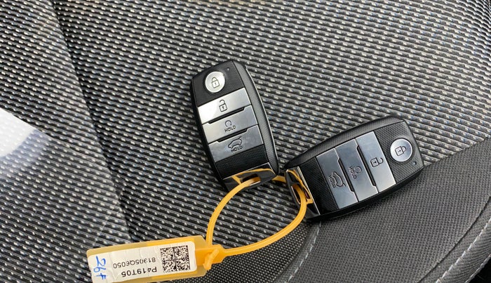 2022 KIA SELTOS HTK PLUS 1.5, Petrol, Manual, 35,848 km, Key Close Up