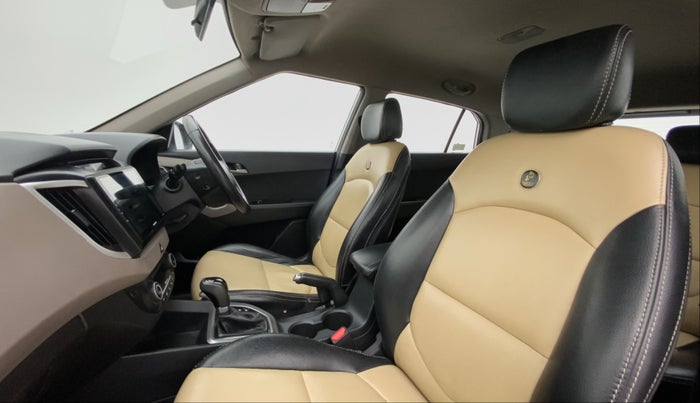 2016 Hyundai Creta SX PLUS AT 1.6 DIESEL, Diesel, Automatic, 89,590 km, Right Side Front Door Cabin