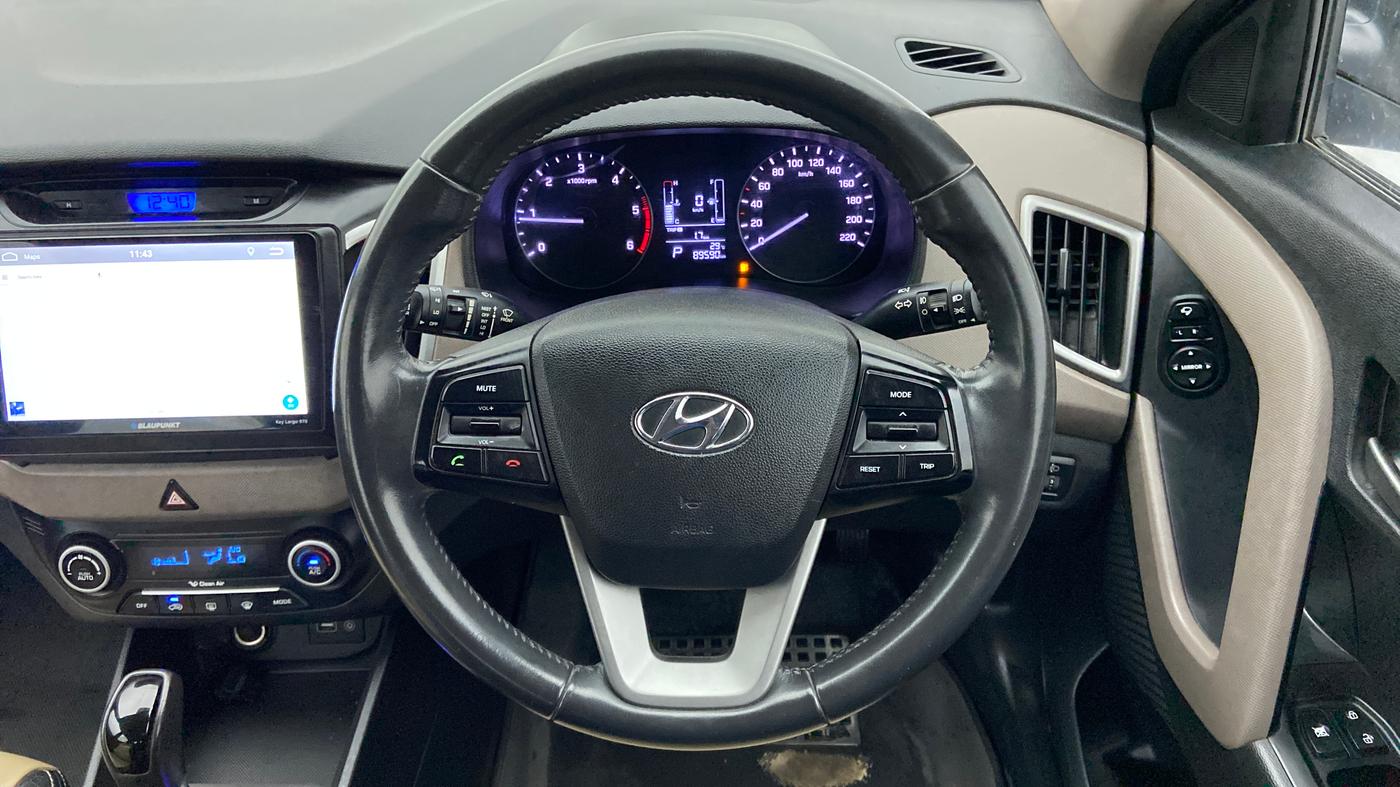2016 Hyundai Creta SX PLUS AT 1.6 DIESEL, Diesel, Automatic, 89,590 km, Steering Wheel Close Up