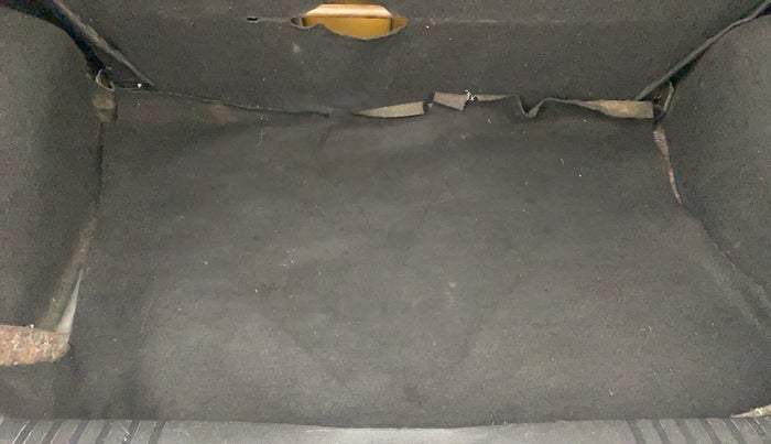 2014 Ford Figo TITANIUM 1.4 DIESEL, Diesel, Manual, 79,153 km, Boot Inside