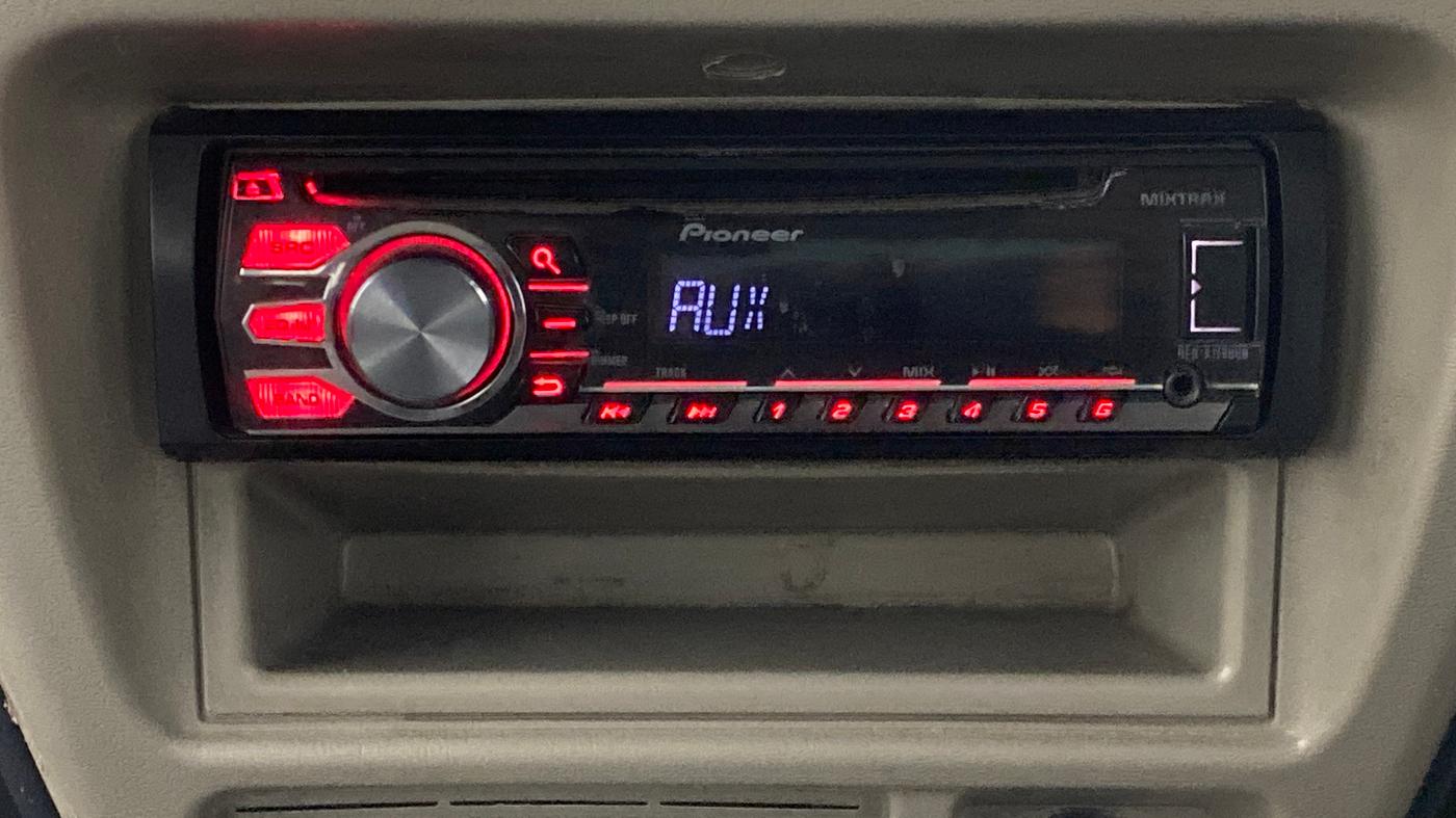2015 Maruti Eeco 5 STR WITH AC PLUSHTR, Petrol, Manual, 82,834 km, Infotainment System