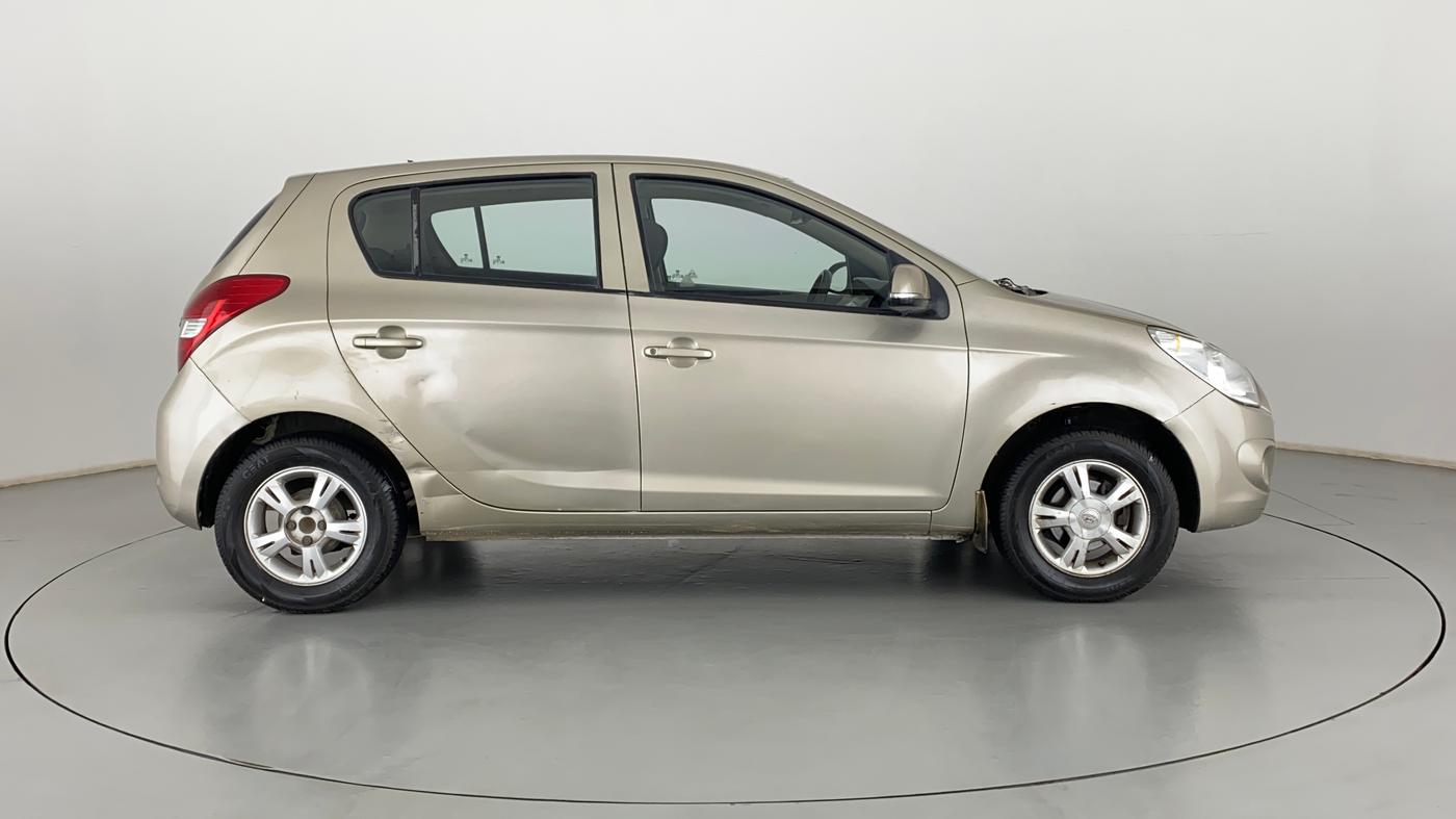 2011 Hyundai i20 SPORTZ 1.2, Petrol, Manual, 60,792 km, Right Side View