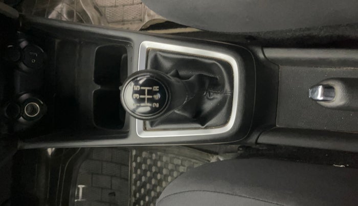 2021 Maruti Swift VXI, Petrol, Manual, 50,349 km, Gear Lever