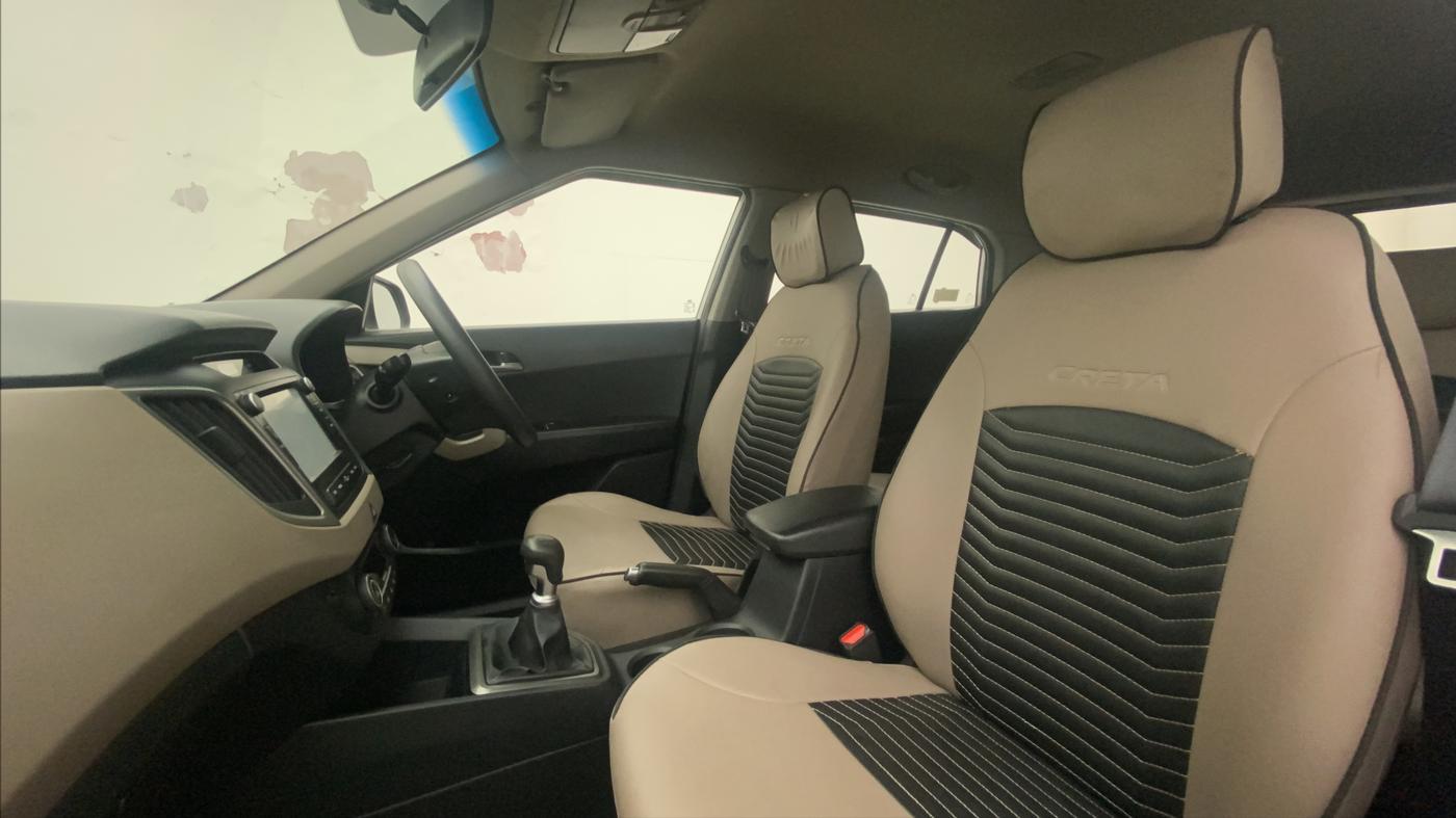 2016 Hyundai Creta SX PLUS 1.6 PETROL, Petrol, Manual, 42,274 km, Right Side Front Door Cabin