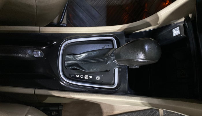 2020 Maruti Ciaz ALPHA  AT 1.5 SHVS PETROL, Petrol, Automatic, 39,754 km, Gear Lever