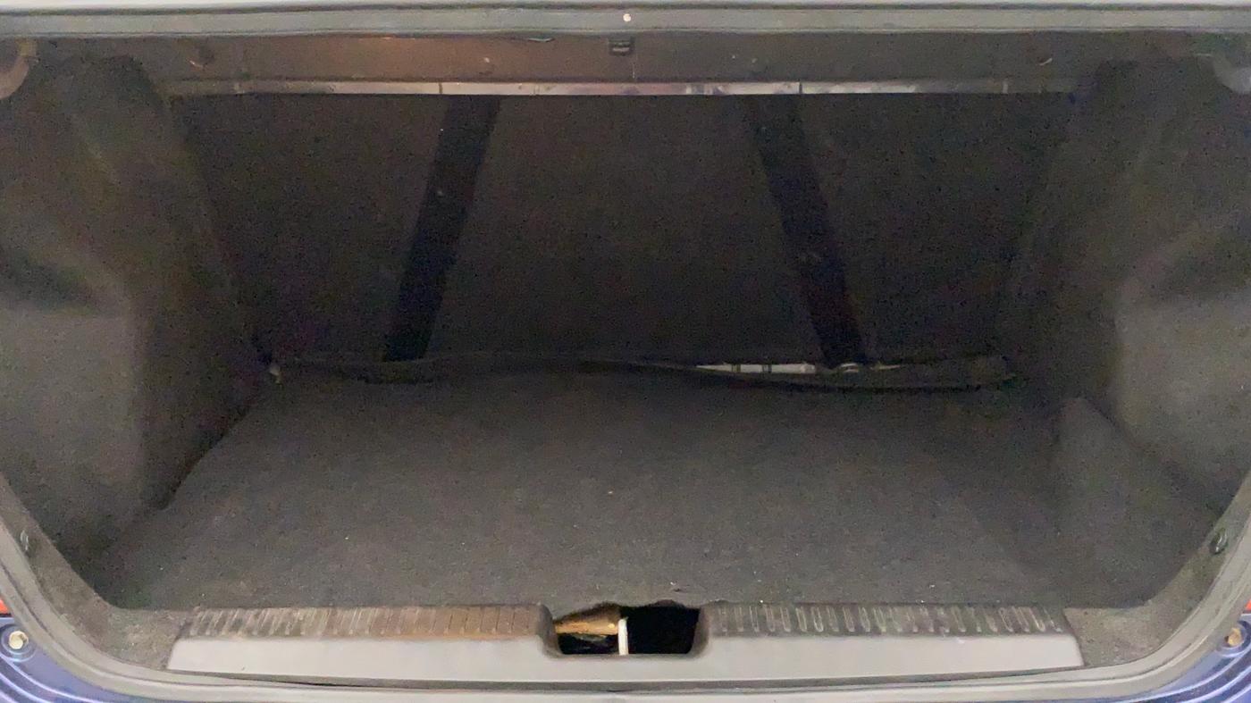 2017 Maruti Dzire VDI AMT, Diesel, Automatic, 36,258 km, Boot Inside