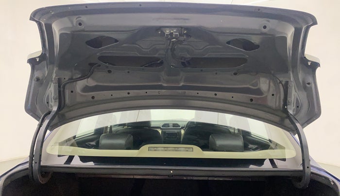 2017 Maruti Dzire VDI AMT, Diesel, Automatic, 36,258 km, Boot Door Open